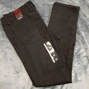 NO Boundaries Black Skinny Jean's, Size 13